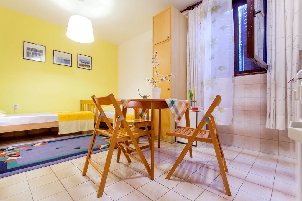 Guest House Marija Split Ruang foto